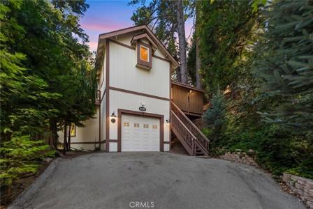 24599 Geneva Dr