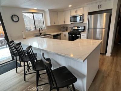 1011 Mount Whitney