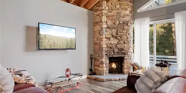 196 Ponderosa Dr