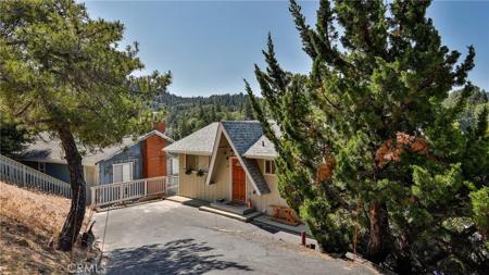 448 Delle Drive