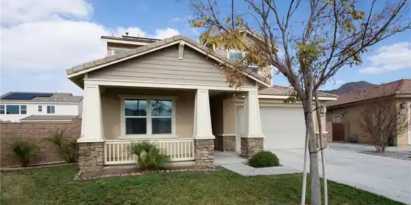 27750 Paddleboat Court