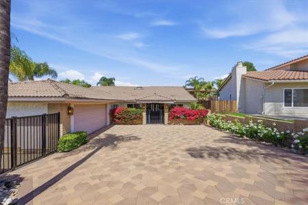 23316 Gray Fox Drive