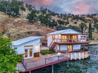 12521 Lakeshore