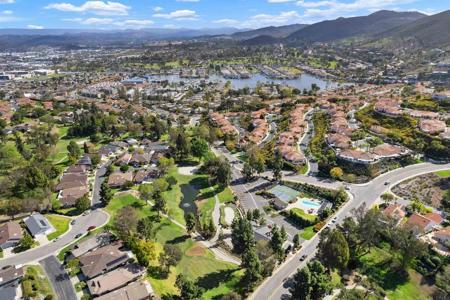 1626 La Tierra Lane