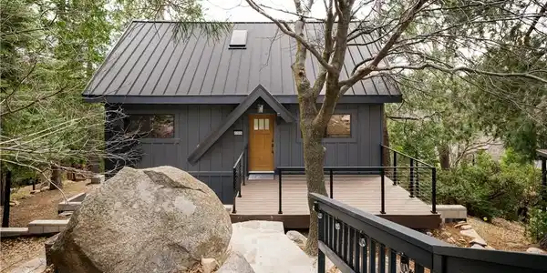 27522 Cedarwood