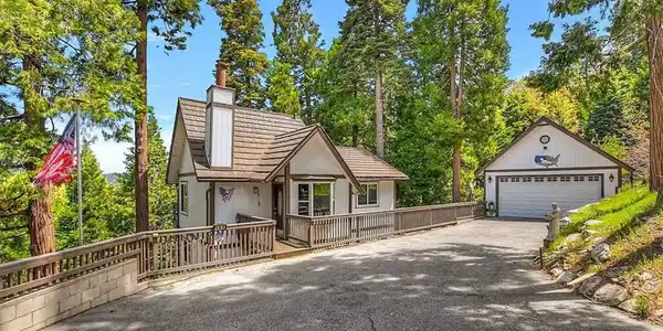 145 Cumberland Drive
