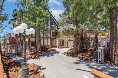 202 S Eagle Drive