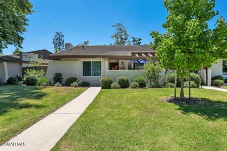 1118 Bright Glen Circle