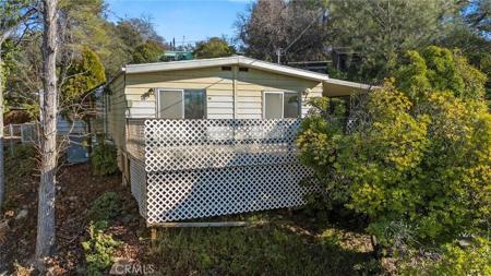 7 Blue Oak Court