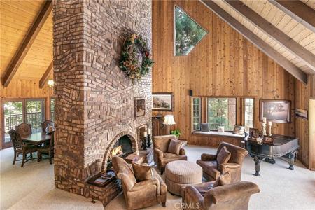27421 Cedarwood Drive