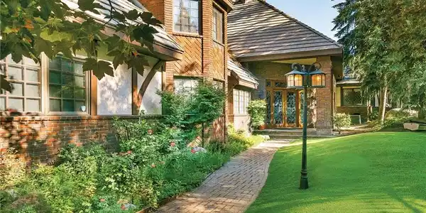 303 Lake Knoll Drive