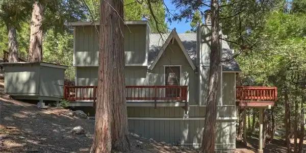 781 Nadelhorn Drive