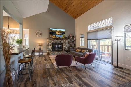 1315 Sequoia Drive