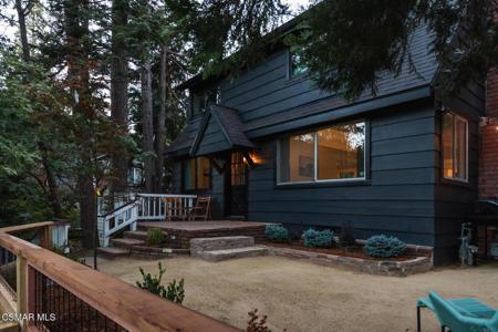 28989 Palisades Drive