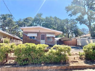 5823 Cottage