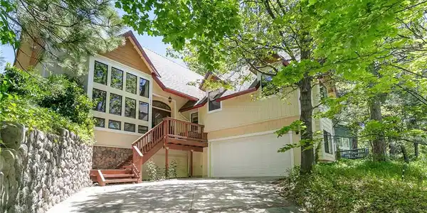 1078 Sandalwood Dr