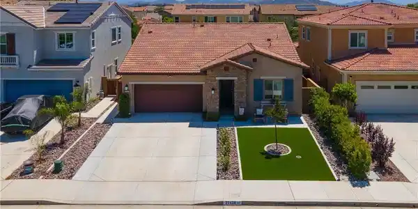 27428 Saginaw Drive