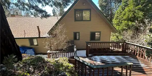 27376 Elmwood Drive