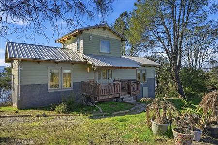 11651 Cerrito