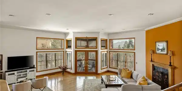 971 Grass Valley