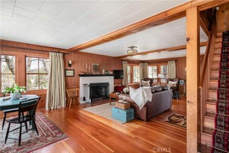 419 Hemlock