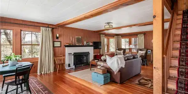 419 Hemlock