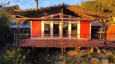 4047 Foothill