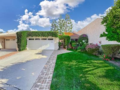 2568 Northshore Lane
