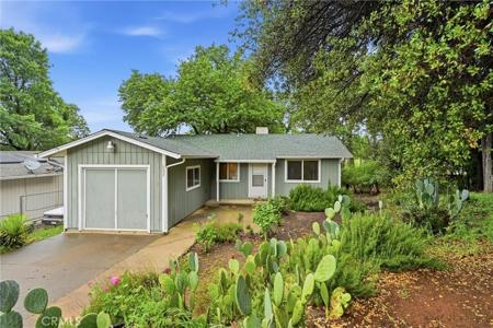 14922 Laguna Vista