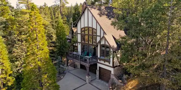 190 Birchwood