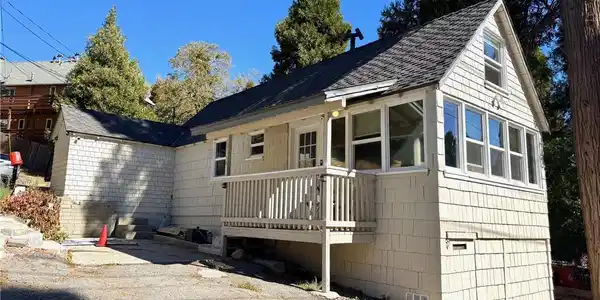 29166 Lyon Drive