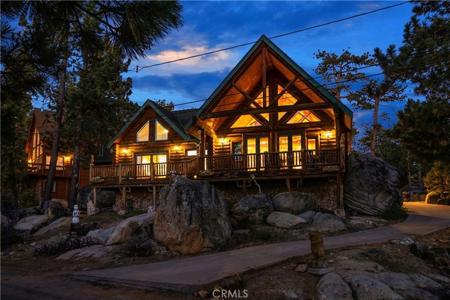 826 Boulder