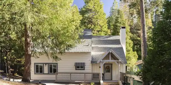 147 Marshall
