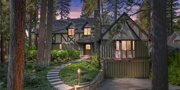 462 Sky View Ridge Drive