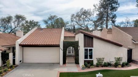 2362 Leeward Circle