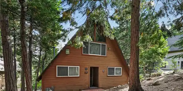 815 Zurich Drive