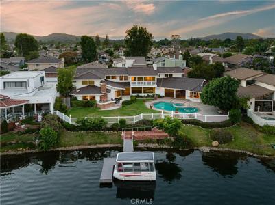 3924 Fairbreeze Circle