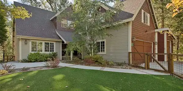 28637 Shenandoah Drive