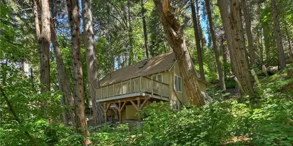 547 Blue Jay Canyon Rd