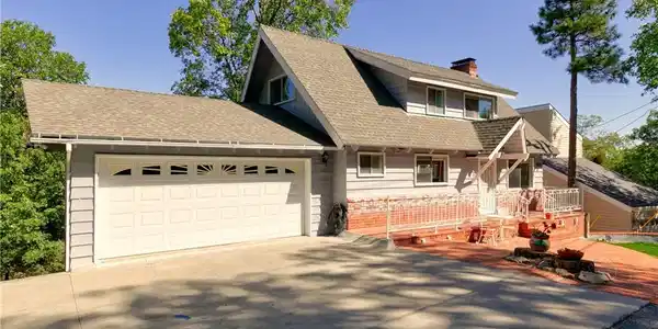 28252 Bern Lane