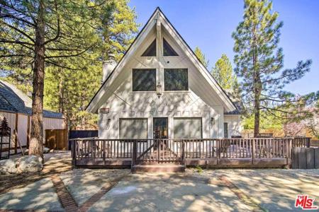 41665 Tanager Drive