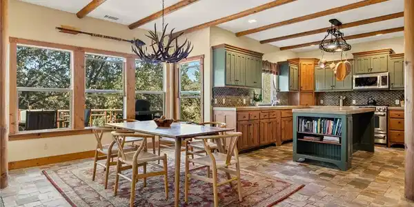 1466 Sequoia Drive