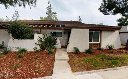 1137 Bright Glen Circle