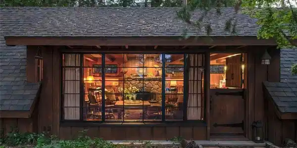 324 Summit Road