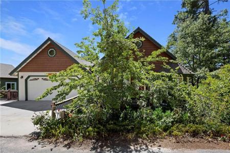 27696 St Bernard Lane
