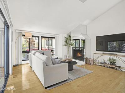 1206 S Westlake Boulevard