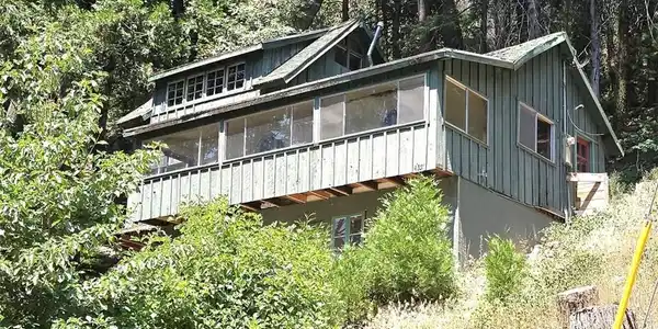 435 Blue Jay Canyon Road