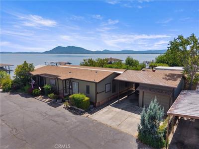 2776 Lakeshore Blvd