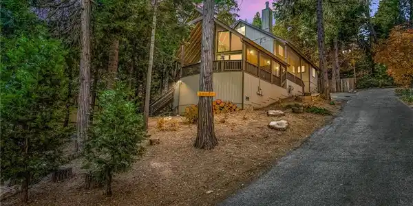 28657 Shenandoah Drive