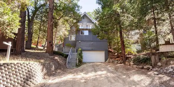 29069 Cedar Terrace